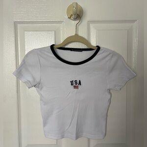 Brandy Melville USA Crop Top